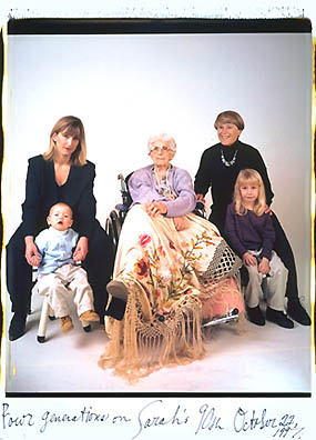 En Famille by Robert Creeley & Elsa Dorfman